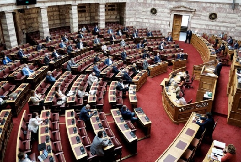 Υποψηφιότητες για την Προεδρία της Δημοκρατίας: άλλη μια χαμένη ευκαιρία για τα κοινοβουλευτικά κόμματα